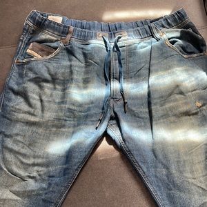 Diesel jogg jeans size 34